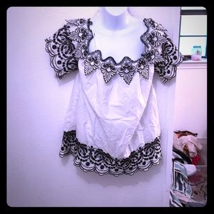 🎂Adorable Cold Shoulder Embroidery Blouse 2X🎂